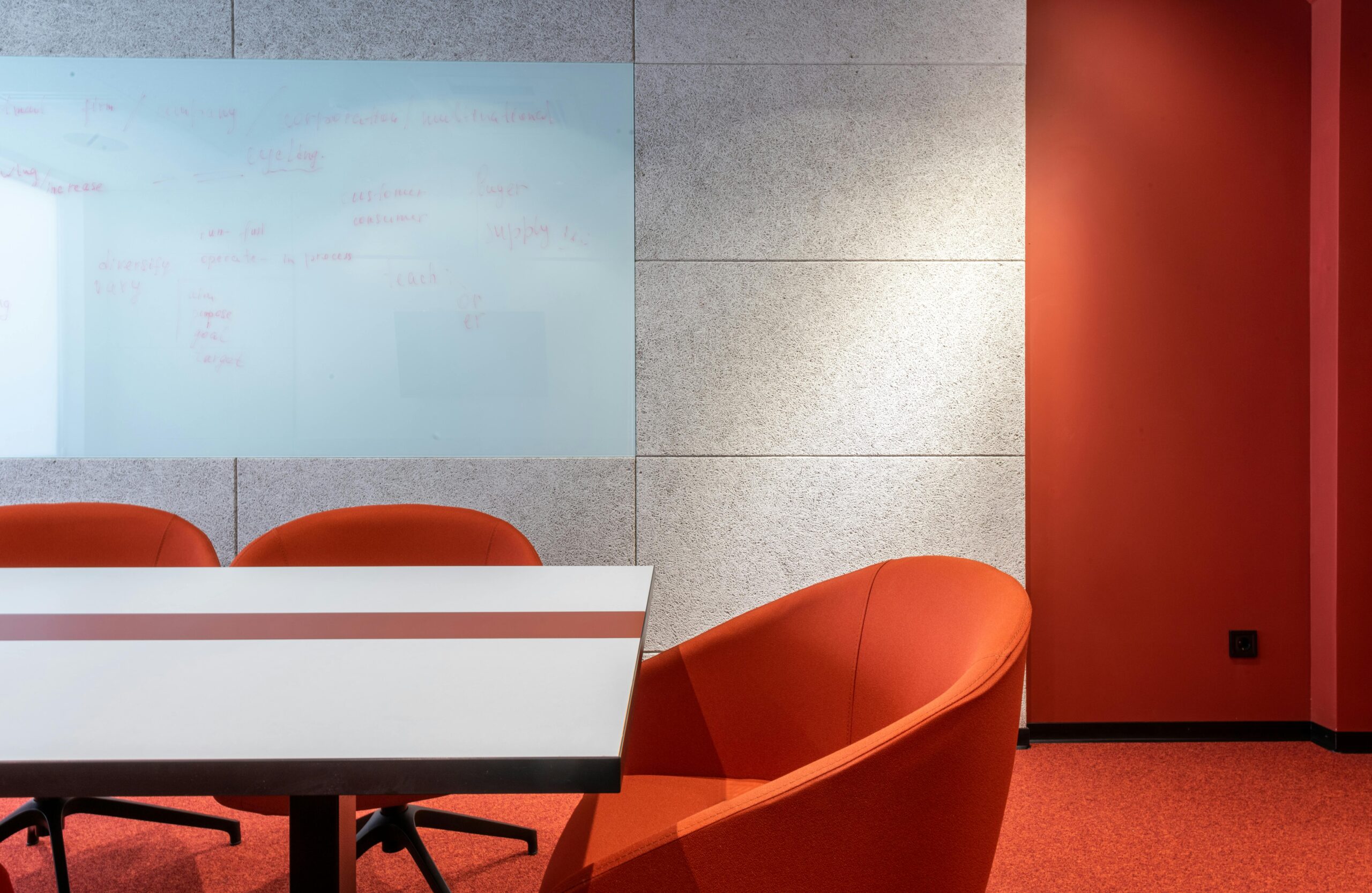 exora-property-event-featured-image-en Featured image for Exora Property events: Modern meeting and collaboration space.